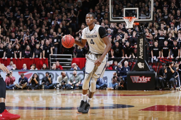 CINCINNATI, OH - JANUARY 26: Edmond Sumner #4 of the Xavier Musketeers brings the ball up court against the Cincinnati Bearcats during the game at Fifth Third Arena on January 26, 2017 in Cincinnati, Ohio. Cincinnati defeated Xavier 86-78. (Photo by Joe Robbins/Getty Images)