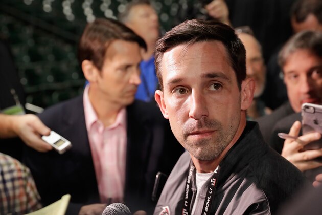 HOUSTON, TX - JANUARY 30:  Atlanta Falcons offensive coordinator Kyle Shanahan speaks with the media during Super Bowl 51 Opening Night at Minute Maid Park on January 30, 2017 in Houston, Texas.  (Photo by Tim Warner/Getty Images)