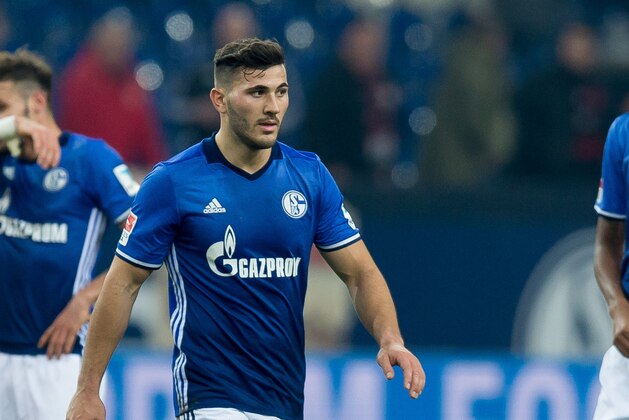 GELSENKIRCHEN, GERMANY - JANUARY 27: Sead Kolasinac of Schalke disappointede during the Bundesliga match between FC Schalke 04 and Eintracht Frankfurt at Veltins-Arena on January 27, 2017 in Gelsenkirchen, Germany. (Photo by TF-Images/Getty Images)