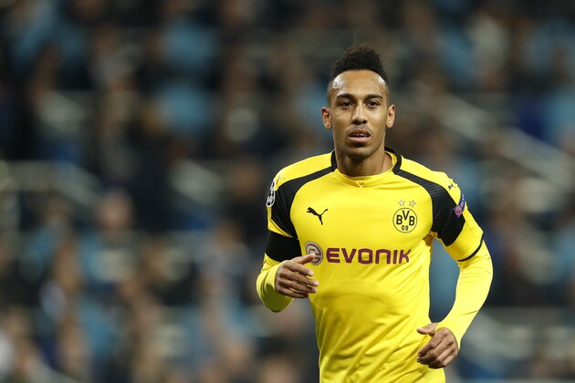 Pierre-Emerick Aubameyang of Borussia Dortmundduring the UEFA Champions League group F match between  Real Madrid and Borussia Dortmund on December 07, 2016 at the Santiago Bernabeu stadium in Madrid, Spain.(Photo by VI Images via Getty Images)