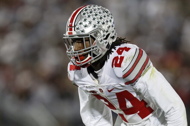 STATE COLLEGE, PA - OCTOBER 22:  Malik Hooker #24 of the Ohio State Buckeyes in action against the Penn State Nittany Lions at Beaver Stadium in State College, Pennsylvania on October 22, 2016.  (Photo by Justin K. Aller/Getty Images)