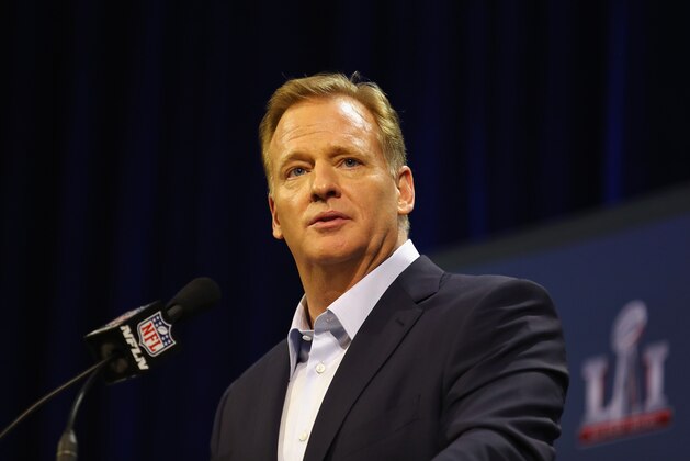 HOUSTON, TX - FEBRUARY 01:  NFL Commissioner Roger Goodell speaks with the media during a press conference at the George R. Brown Convention Center on February 1, 2017 in Houston, Texas.  (Photo by Tim Bradbury/Getty Images)