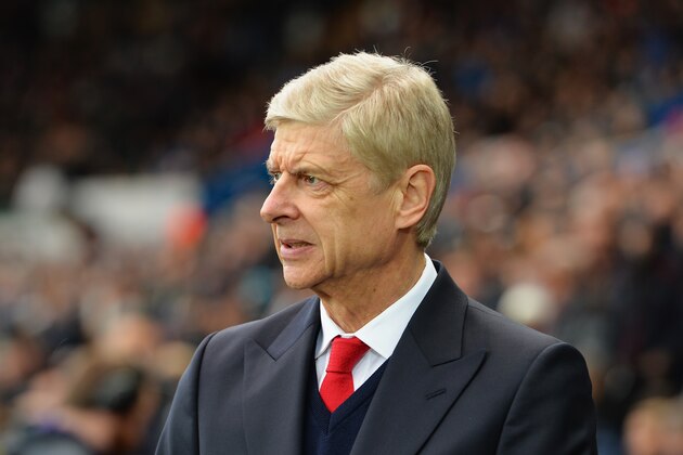 SWANSEA, WALES - JANUARY 14: Arsene Wenger, Manager of Arsenal looks on during the Premier League match between Swansea City and Arsenal at Liberty Stadium on January 14, 2017 in Swansea, Wales. (Photo by Tony Marshall/Getty Images) SWANSEA, WALES - JANUARY 14: Arsene Wenger, Manager of Arsenal looks on during the Premier League match between Swansea City and Arsenal at Liberty Stadium on January 14, 2017 in Swansea, Wales. (Photo by Tony Marshall/Getty Images)