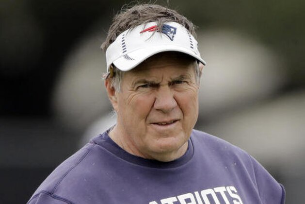 New England Patriots head coach Bill Belichick watches a drill during practice for the NFL Super Bowl 51 football game Friday, Feb. 3, 2017, in Houston. The Patriots will face the Atlanta Falcons in the Super Bowl Sunday. (AP Photo/Charlie Riedel)
