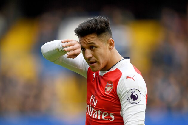 LONDON, ENGLAND - FEBRUARY 04:  Alexis Sanchez of Arsenal reacts during the Premier League match between Chelsea and Arsenal at Stamford Bridge on February 4, 2017 in London, England.  (Photo by Mike Hewitt/Getty Images)