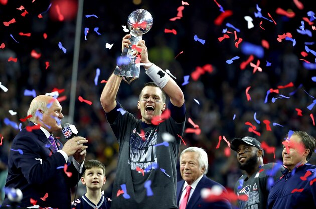 HOUSTON, TX - FEBRUARY 05:  Tom Brady #12 of the New England Patriots celebrates after the Patriots celebrates after the Patriots defeat the Atlanta Falcons 34-28  during Super Bowl 51 at NRG Stadium on February 5, 2017 in Houston, Texas.  (Photo by Al Bello/Getty Images)