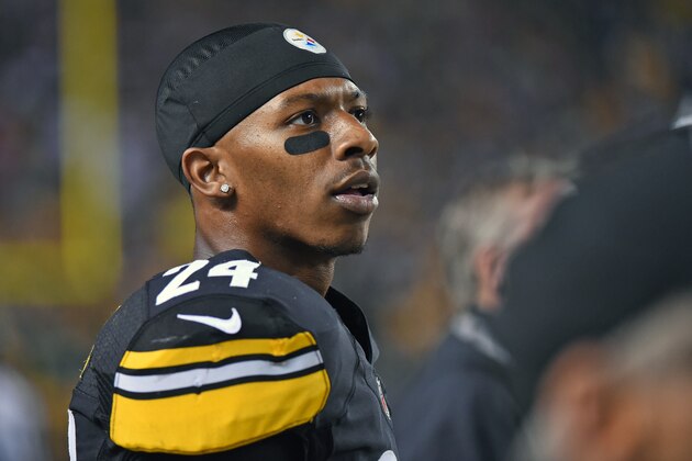 PITTSBURGH, PA - OCTOBER 02: Cornerback Justin Gilbert #24 of the Pittsburgh Steelers looks on from the sideline during a game against the Kansas City Chiefs at Heinz Field on October 2, 2016 in Pittsburgh, Pennsylvania. The Steelers defeated the Chiefs 43-14. (Photo by George Gojkovich/Getty Images)