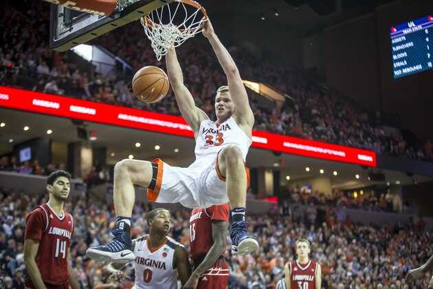 CHARLOTTESVILLE, VA - FEBRUARY 06: Jack Salt #33 of the Virginia Cavaliers dunks the ball during Virginia's game against the Louisville Cardinals at John Paul Jones Arena on February 6, 2017 in Charlottesville, Virginia. (Photo by Chet Strange/Getty Images)