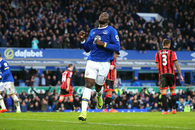 LIVERPOOL, ENGLAND - FEBRUARY 04: Romelu Lukaku of Everton celebrates scoring his sides fourth goal during the Premier League match between Everton and AFC Bournemouth at Goodison Park on February 4, 2017 in Liverpool, England.  (Photo by Alex Livesey/Getty Images)