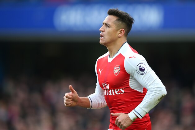 LONDON, ENGLAND - FEBRUARY 04: Alexis Sanchez of Arsenal during the Premier League match between Chelsea and Arsenal at Stamford Bridge on February 4, 2017 in London, England. (Photo by Catherine Ivill - AMA/Getty Images)