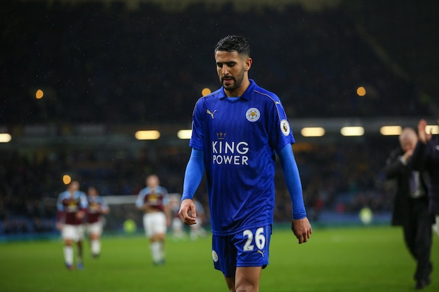 BURNLEY, ENGLAND - JANUARY 31: A dejected Riyad Mahrez of Leicester City walks off at full time during the Premier League match between Burnley and Leicester City at Turf Moor on January 31, 2017 in Burnley, England. (Photo by Robbie Jay Barratt - AMA/Getty Images)