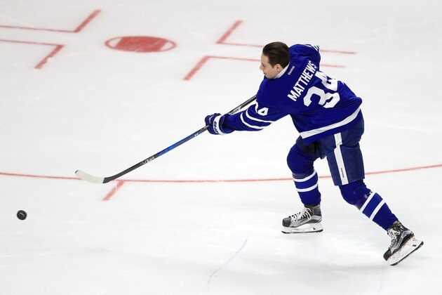 LOS ANGELES, CA - JANUARY 28:  Auston Matthews #34 of the Toronto Maple Leafs competes in the DraftKings NHL Accuracy Shooting event during the 2017 Coors Light NHL All-Star Skills Competition as part of the 2017 NHL All-Star Weekend at STAPLES Center on January 28, 2017 in Los Angeles, California.  (Photo by Sean M. Haffey/Getty Images)