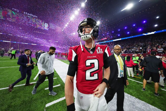 HOUSTON, TX - FEBRUARY 05:  Matt Ryan #2 of the Atlanta Falcons walks off the field after losing 34-28 to the New England Patriots during Super Bowl 51 at NRG Stadium on February 5, 2017 in Houston, Texas.  (Photo by Tom Pennington/Getty Images)