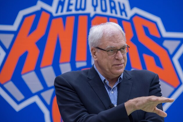 New York Knicks President Phil Jackson speaks with the media att Madison Square Garden training center on July 8, 2016 in Tarrytown, New York. / AFP / Bryan R. Smith        (Photo credit should read BRYAN R. SMITH/AFP/Getty Images)
