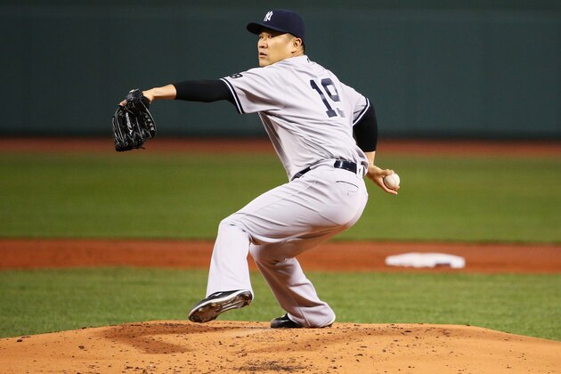 BOSTON, MA - SEPTEMBER 15:  Masahiro Tanaka #19 of the New York Yankees pitches against the Boston Red Sox during the first inning at Fenway Park on September 15, 2016 in Boston, Massachusetts.  (Photo by Maddie Meyer/Getty Images)