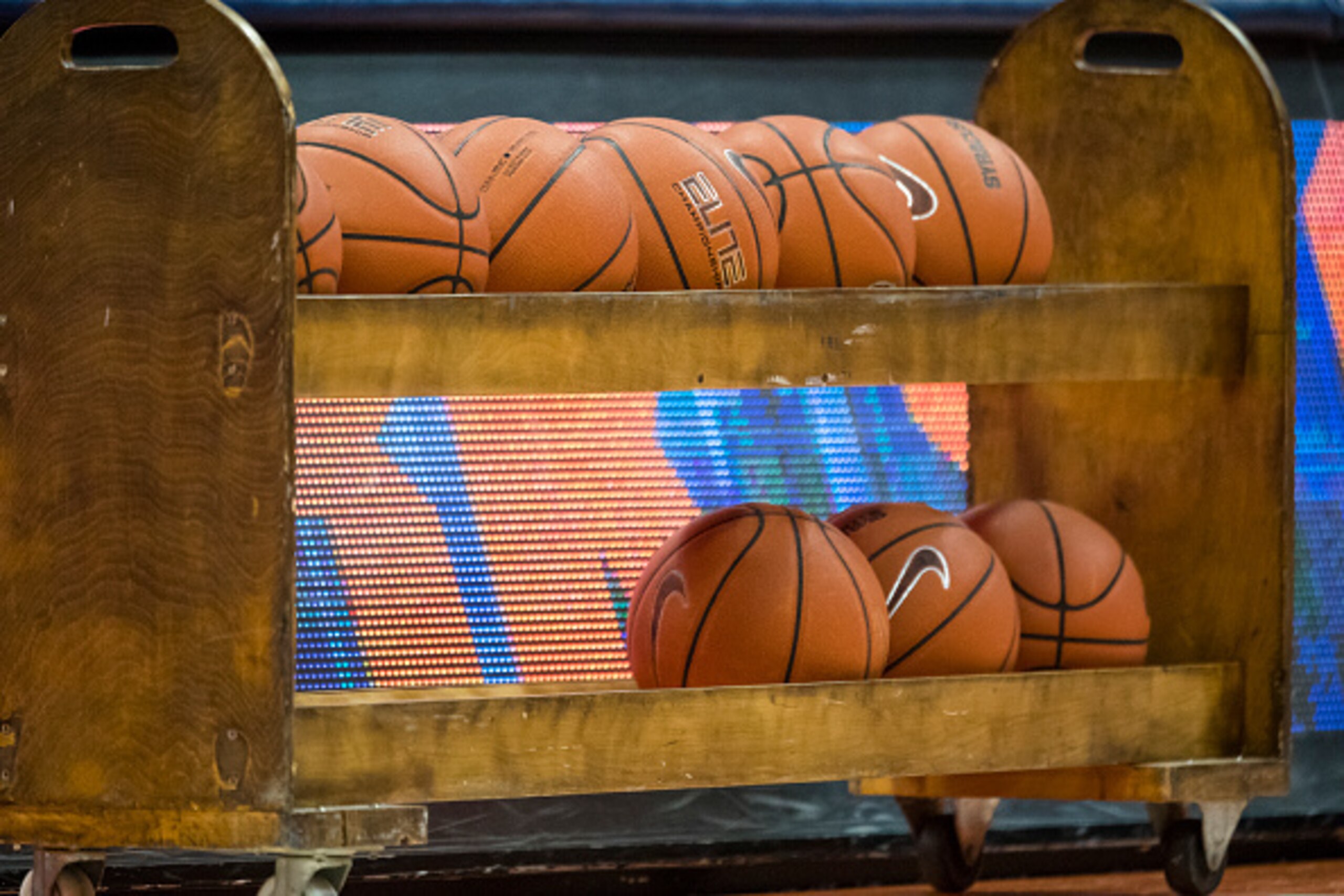 SYRACUSE, NY - DECEMBER 19:  A rack of Nike basketballs rests at center court before the game between the Syracuse Orange and the Eastern Michigan Eagles on December 19, 2016 at The Carrier Dome in Syracuse, New York. Syracuse defeats Eastern Michigan 105-57.  (Photo by Brett Carlsen/Getty Images) *** Local Caption ***