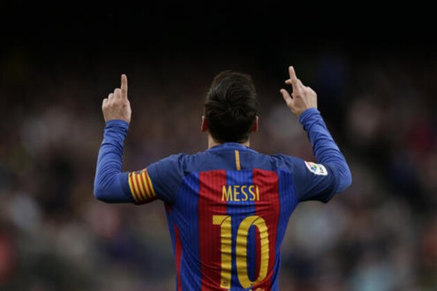 FC Barcelona's Lionel Messi celebrates after scoring during the Spanish La Liga soccer match between FC Barcelona and Athletic Bilbao at the Camp Nou in Barcelona, Spain, Saturday, Feb. 4, 2017. (AP Photo/Manu Fernandez)