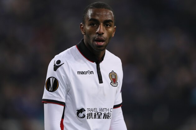 GELSENKIRCHEN, GERMANY - NOVEMBER 24: Ricardo Pereira of Nice during the UEFA Europa League match between FC Schalke 04 and OGC Nice at Veltins-Arena on November 24, 2016 in Gelsenkirchen, North Rhine-Westphalia. (Photo by Matthew Ashton - AMA/Getty Images)