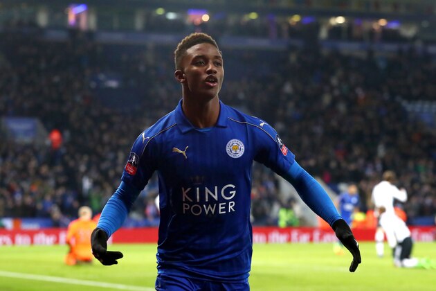 LEICESTER, ENGLAND - FEBRUARY 08:  Demarai Gray of Leicester City celebrates after scoring his team's third goal during the Emirates FA Cup Fourth Round replay match between Leicester City and Derby City at The King Power Stadium on February 8, 2017 in Leicester, England.  (Photo by Matthew Lewis/Getty Images)