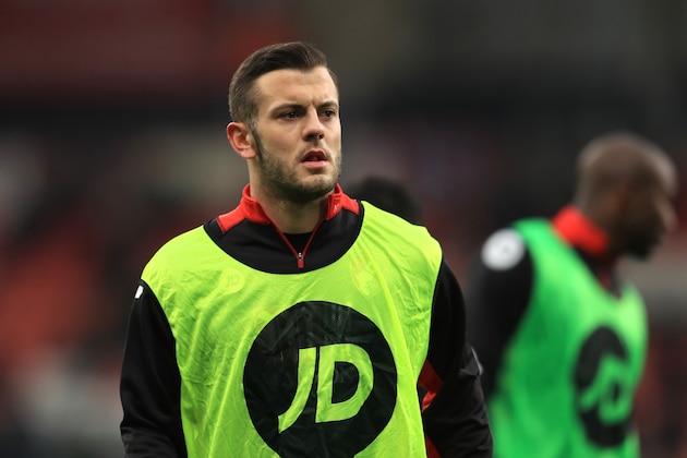 BOURNEMOUTH, ENGLAND - JANUARY 21:  Jack Wilshere of AFC Bournemouth (C) warms up prior to the Premier League match between AFC Bournemouth and Watford at Vitality Stadium on January 21, 2017 in Bournemouth, England.  (Photo by Richard Heathcote/Getty Images)