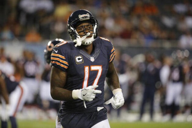 FILE - In this Sept. 19, 2016, file photo, Chicago Bears receiver Alshon Jeffery (17) runs off the field during the second half of an NFL football game against the Philadelphia Eagles, in Chicago. The NFL has suspended Chicago Bears receiver Alshon Jeffery four games without pay for violating the league's policy on performance-enhancing substances, another big blow for a struggling team. The suspension announced Monday, Nov. 14,2016, takes effect immediately. (AP Photo/Charles Rex Arbogast, File)