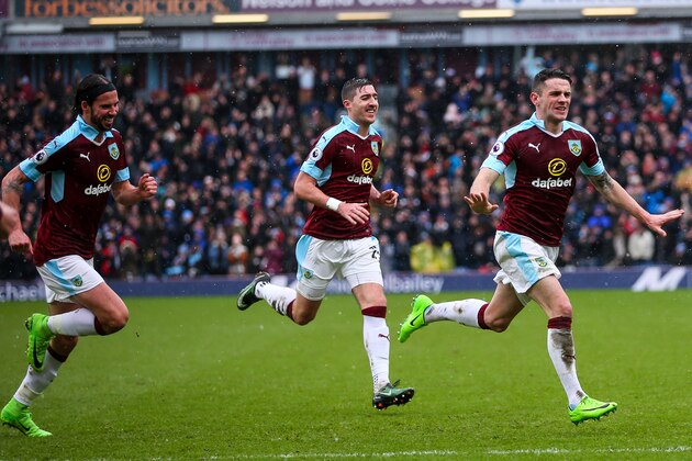 BURNLEY, ENGLAND - FEBRUARY 12: Robbie Brady of Burnley celebrates after scoring a goal to make it 1-1 during the Premier League match between Burnley and Chelsea at Turf Moor on February 12, 2017 in Burnley, England. (Photo by Robbie Jay Barratt - AMA/Getty Images)