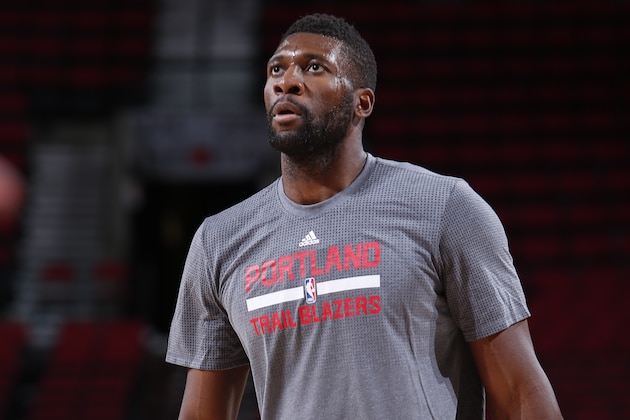PORTLAND, OR - OCTOBER 7:  Festus Ezeli #31 of the Portland Trail Blazers warms up before a preseason game against the Phoenix Suns on October 7, 2016 at the Moda Center Arena in Portland, Oregon. NOTE TO USER: User expressly acknowledges and agrees that, by downloading and or using this photograph, user is consenting to the terms and conditions of the Getty Images License Agreement. Mandatory Copyright Notice: Copyright 2016 NBAE (Photo by Sam Forencich/NBAE via Getty Images)