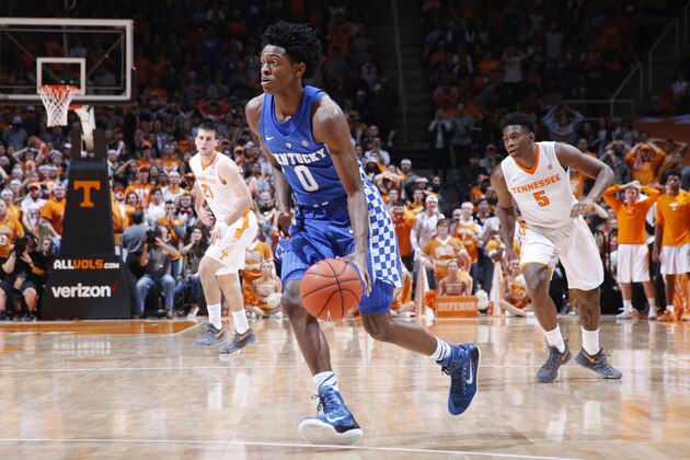 KNOXVILLE, TN - JANUARY 24: De'Aaron Fox #0 of the Kentucky Wildcats handles the ball against the Tennessee Volunteers during the game at Thompson-Boling Arena on January 24, 2017 in Knoxville, Tennessee. Tennessee defeated Kentucky 82-80. (Photo by Joe Robbins/Getty Images)