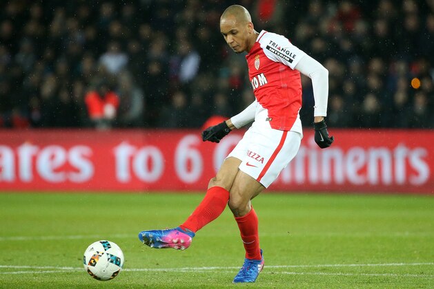 PARIS, FRANCE - JANUARY 29: Fabio Henrique Tavares aka Fabinho of Monaco in action during the French Ligue 1 match between Paris Saint Germain and AS Monaco at Parc des Princes stadium on January 29, 2017 in Paris, France. (Photo by Jean Catuffe/Getty Images)