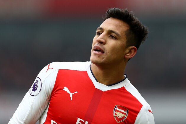 LONDON, ENGLAND - FEBRUARY 11: Alexis Sanchez of Arsenal looks on during the Premier League match between Arsenal and Hull City at Emirates Stadium on February 11, 2017 in London, England.  (Photo by Clive Rose/Getty Images)