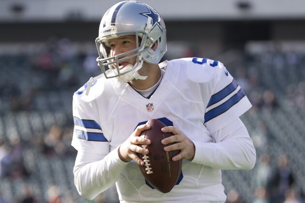 PHILADELPHIA, PA - JANUARY 1: Tony Romo #9 of the Dallas Cowboys warms up prior to the game against the Philadelphia Eagles at Lincoln Financial Field on January 1, 2017 in Philadelphia, Pennsylvania. The Eagles defeated the Cowboys 27-13. (Photo by Mitchell Leff/Getty Images)