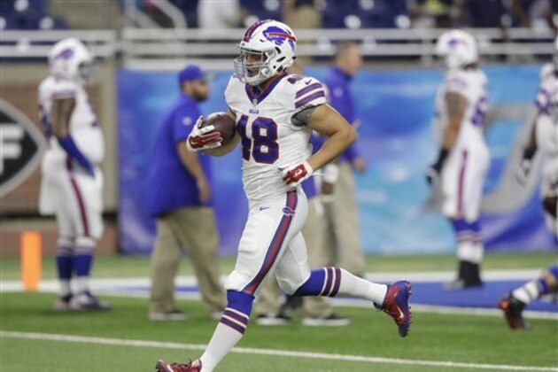 Buffalo Bills fullback Glenn Gronkowski (48) runs through drills before the first half of NFL preseason football game against the Detroit Lions, Thursday, Sept. 1, 2016, in Detroit. (AP Photo/Carlos Osorio)