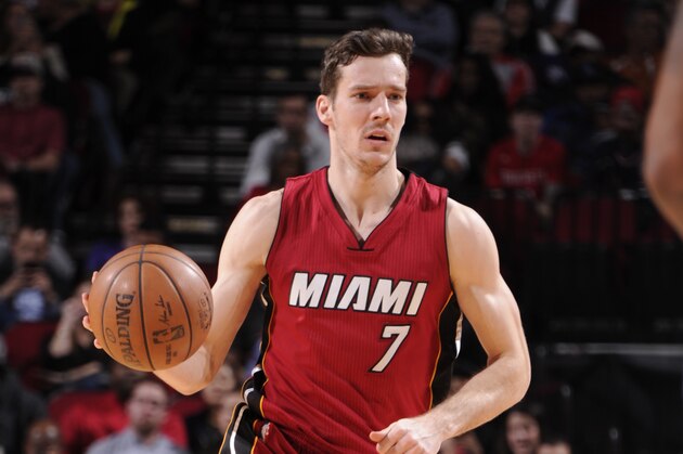 HOUSTON, TX - FEBRUARY 15: Goran Dragic #7 of the Miami Heat handles the ball against the Houston Rockets on February 15, 2017 at the Toyota Center in Houston, Texas. NOTE TO USER: User expressly acknowledges and agrees that, by downloading and or using this photograph, User is consenting to the terms and conditions of the Getty Images License Agreement. Mandatory Copyright Notice: Copyright 2017 NBAE (Photo by Bill Baptist/NBAE via Getty Images)