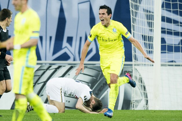 Gent's Jeremy Perbet celebrates after scoring during the UEFA Europa League football match between KAA Gent and Tottenham Hotspur at the Ghelamco Arena on February 16, 2017 in Ghent.  / AFP / BELGA / JASPER JACOBS / Belgium OUT        (Photo credit should read JASPER JACOBS/AFP/Getty Images)