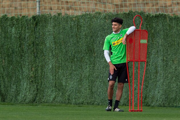MARBELLA, SPAIN - JANUARY 07: Mahmoud Dahoud of Borussia Moenchengladbach during a Training Session at Borussia Moenchengladbach Training Camp on January 07, 2017 in Marbella, Spain. (Photo by TF-Images/Getty Images)