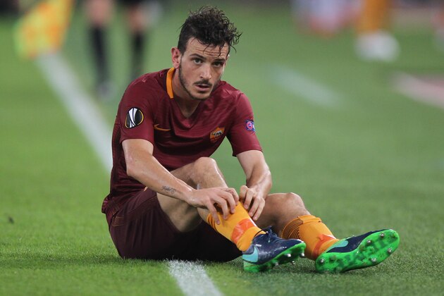 ROME, ITALY - OCTOBER 20: Alessandro Florenzi of AS Roma lies on the ground during the UEFA Europa League match between AS Roma and FK Austria Wien at Olimpico Stadium on October 20, 2016 in Rome.  (Photo by Paolo Bruno/Getty Images)
