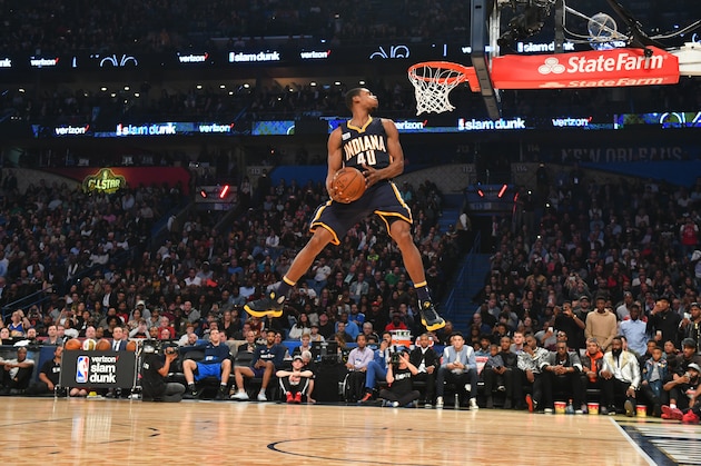 NEW ORLEANS, LA - FEBRUARY 18: Glenn Robinson III of the Indiana Pacers attempts a dunk during the Verizon Slam Dunk Contest as part of 2017 All-Star Weekend at the Smoothie King Center on February 18, 2017 in New Orleans, Louisiana. NOTE TO USER: User expressly acknowledges and agrees that, by downloading and/or using this photograph, user is consenting to the terms and conditions of the Getty Images License Agreement.  Mandatory Copyright Notice: Copyright 2017 NBAE (Photo by Jesse D. Garrabrant/NBAE via Getty Images)