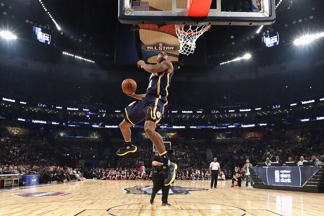 NEW ORLEANS, LA - FEBRUARY 18:  Glenn Robinson III #40 of the Indiana Pacers competes in the 2017 Verizon Slam Dunk Contest at Smoothie King Center on February 18, 2017 in New Orleans, Louisiana. NOTE TO USER: User expressly acknowledges and agrees that, by downloading and/or using this photograph, user is consenting to the terms and conditions of the Getty Images License Agreement.  (Photo by Ronald Martinez/Getty Images)