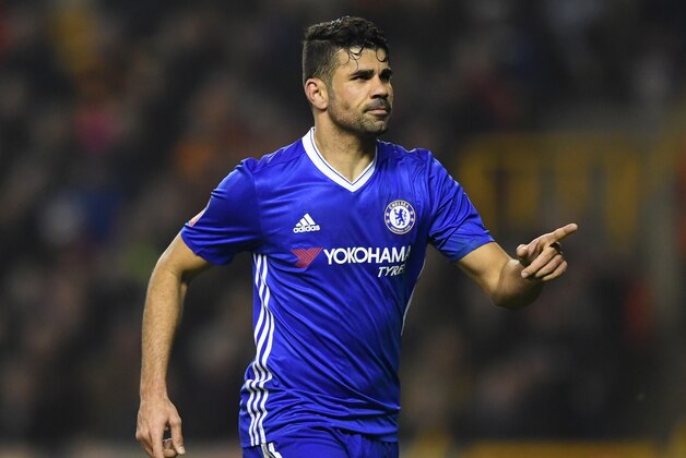 WOLVERHAMPTON, ENGLAND - FEBRUARY 18:  Diego Costa of Chelsea celebrates scoring his sides second goal during The Emirates FA Cup Fifth Round match between Wolverhampton Wanderers and Chelsea at Molineux on February 18, 2017 in Wolverhampton, England.  (Photo by Shaun Botterill/Getty Images)