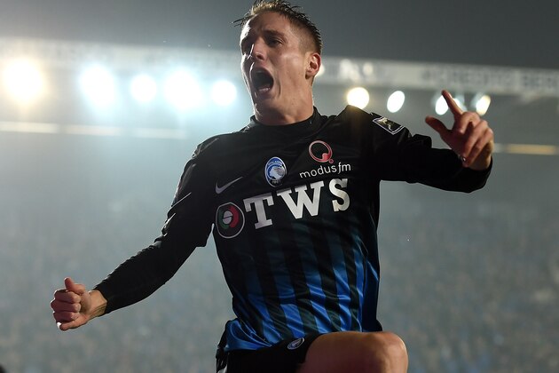 BERGAMO, ITALY - FEBRUARY 18:  Andrea Conti of Atalanta celebrates after scoring the opening goal during the Serie A match between Atalanta BC and FC Crotone at Stadio Atleti Azzurri d'Italia on February 18, 2017 in Bergamo, Italy.  (Photo by Tullio M. Puglia/Getty Images)