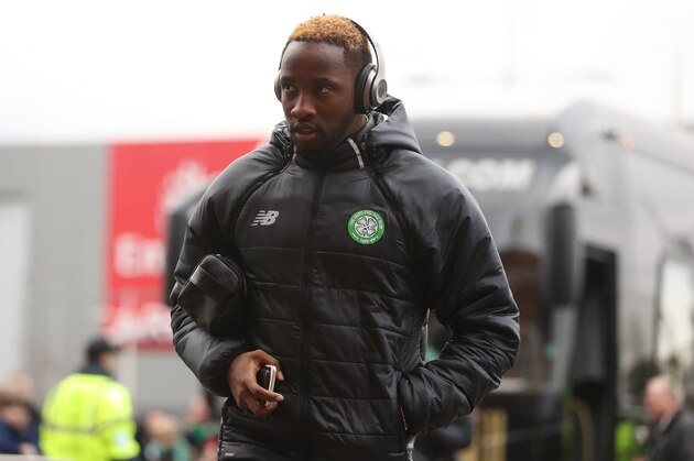 GLASGOW, SCOTLAND - FEBRUARY 18: Moussa Dembele of Celtic arrives at the stadium prior to the Ladbrokes Scottish Premiership match between Celtic and  Motherwell at Celtic Park on February 18, 2017 in Glasgow, Scotland. (Photo by Ian MacNicol/Getty Images)