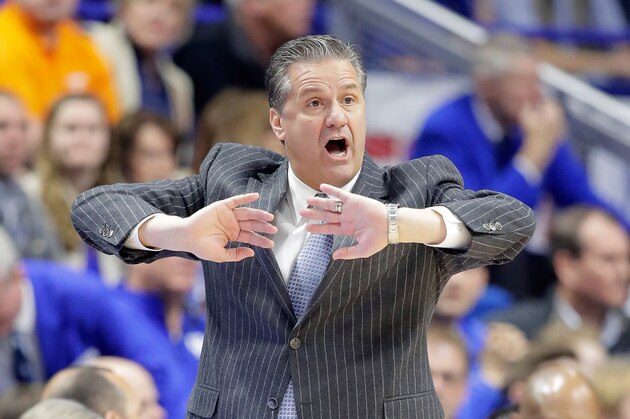 LEXINGTON, KY - FEBRUARY 14:  John Calipari the head coach of the Kentucky Wildcats gives instructions to his team against the Tennessee Volunteers at Rupp Arena on February 14, 2017 in Lexington, Kentucky.  (Photo by Andy Lyons/Getty Images)