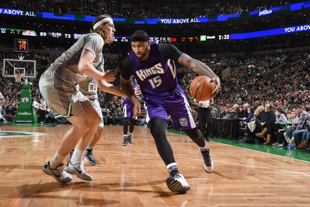 BOSTON, MA - FEBRUARY 7: DeMarcus Cousins #15 of the Sacramento Kings handles the ball during the game against the Boston Celtics on February 7, 2016 at the TD Garden in Boston, Massachusetts.  NOTE TO USER: User expressly acknowledges and agrees that, by downloading and or using this photograph, User is consenting to the terms and conditions of the Getty Images License Agreement. Mandatory Copyright Notice: Copyright 2016 NBAE  (Photo by Brian Babineau/NBAE via Getty Images)