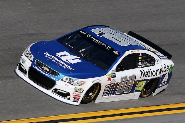 DAYTONA BEACH, FL - FEBRUARY 19:  Dale Earnhardt Jr., driver of the #88 Nationwide Chevrolet, drives during qualifying for the Monster Energy NASCAR Cup Series 59th Annual DAYTONA 500 at Daytona International Speedway on February 19, 2017 in Daytona Beach, Florida.  (Photo by Matt Sullivan/Getty Images)
