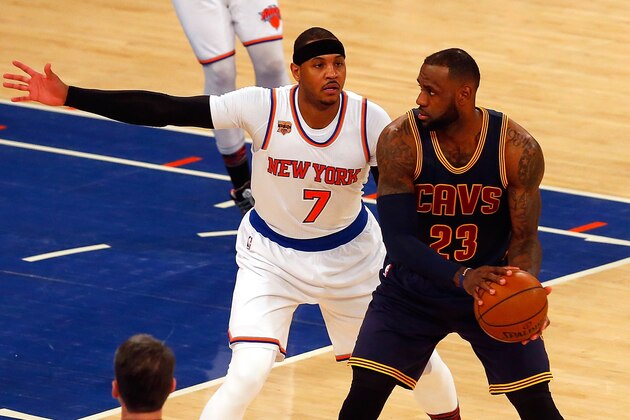 NEW YORK, NY - FEBRUARY 04:  (NEW YORK DAILIES OUT)    LeBron James #23 of the Cleveland Cavaliers in action against Carmelo Anthony #7 of the New York Knicks at Madison Square Garden on February 4, 2017 in New York City. The Cavaliers defeated the Knicks 111-103.  NOTE TO USER: User expressly acknowledges and agrees that, by downloading and/or using this Photograph, user is consenting to the terms and conditions of the Getty Images License Agreement.  (Photo by Jim McIsaac/Getty Images)