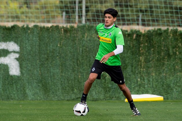 MARBELLA, SPAIN - JANUARY 07: Mahmoud Dahoud of Borussia Moenchengladbach in action during a Training Session at Borussia Moenchengladbach Training Camp on January 07, 2017 in Marbella, Spain. (Photo by TF-Images/Getty Images)