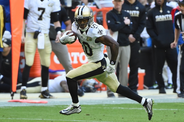 GLENDALE, AZ - DECEMBER 18:  Wide receiver Brandin Cooks #10 of the New Orleans Saints runs with the football in the first half of the NFL game against the Arizona Cardinals at University of Phoenix Stadium on December 18, 2016 in Glendale, Arizona.  (Photo by Norm Hall/Getty Images)