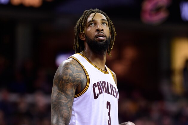 CLEVELAND, OH - FEBRUARY 11: Derrick Williams #3 of the Cleveland Cavaliers watches a free-throw during the second half against the Denver Nuggets at Quicken Loans Arena on February 11, 2017 in Cleveland, Ohio. The Cavaliers defeated the Nuggets 125-109. NOTE TO USER: User expressly acknowledges and agrees that, by downloading and/or using this photograph, user is consenting to the terms and conditions of the Getty Images License Agreement. Mandatory copyright notice. (Photo by Jason Miller/Getty Images)