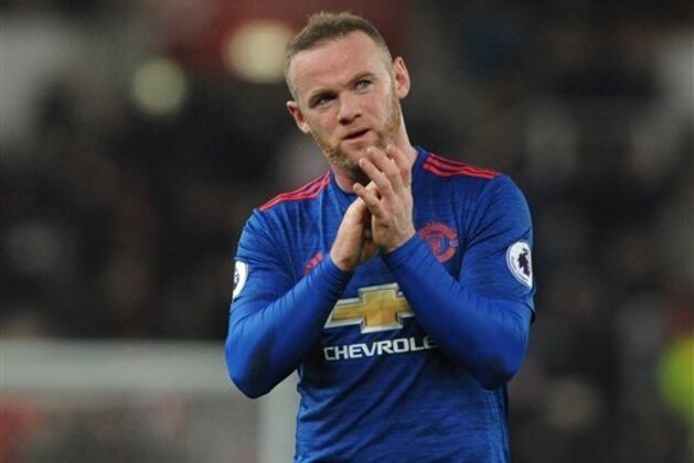 Manchester United’s Wayne Rooney during the English Premier League soccer match between Stoke City and Manchester United at the Britannia Stadium, Stoke on Trent, England, Saturday, Jan. 21, 2017. (AP Photo/Rui Vieira)