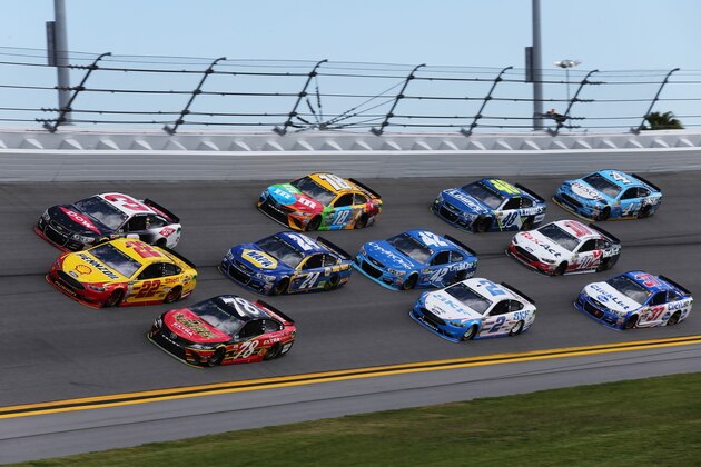 DAYTONA BEACH, FL - FEBRUARY 19:  Martin Truex Jr., driver of the #78 5-Hour Energy Extra Strength Toyota, Joey Logano, driver of the #22 Shell Pennzoil Ford, and Austin Dillon, driver of the #3 DOW Chevrolet, lead a pack of cars during the weather delayed Monster Energy NASCAR Cup Series Advance Auto Parts Clash at Daytona International Speedway on February 19, 2017 in Daytona Beach, Florida.  (Photo by Jerry Markland/Getty Images)